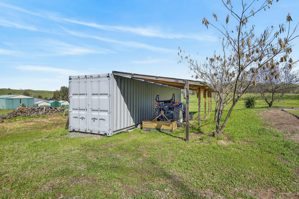 20690 County Road 79B Capay, CA 95607 - Photo 76 of 96 a view of outdoor space and yard