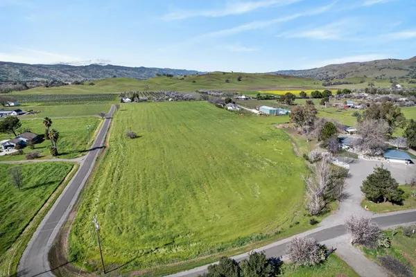 $1,195,000 | 20690 County Road 79B, Capay, CA 95607