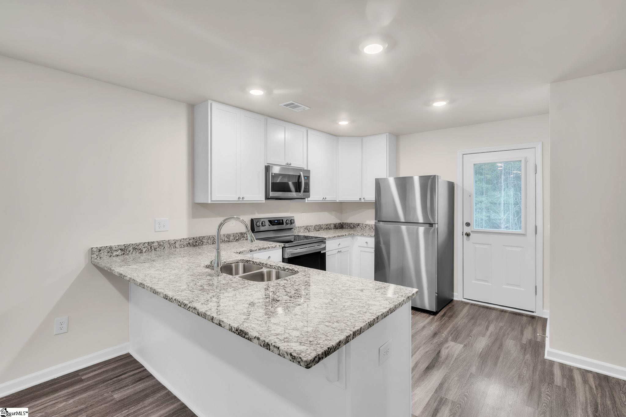2 Anchor Road Greenville, SC 29617 - Photo 11 of 32
