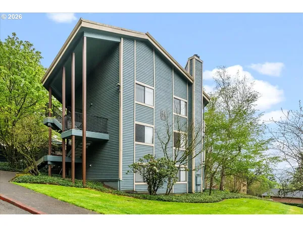 $215,000 | 10160 Southeast Talbert Street, Clackamas, OR 97015