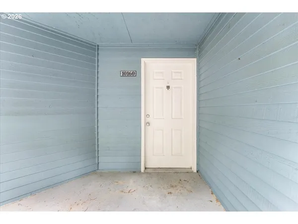 $215,000 | 10160 Southeast Talbert Street, Clackamas, OR 97015