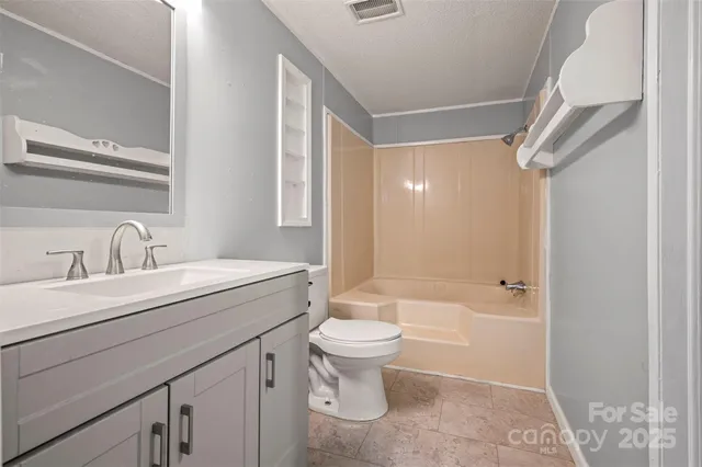 $189,900 | 118 Aiken Street, Forest City, NC 28043