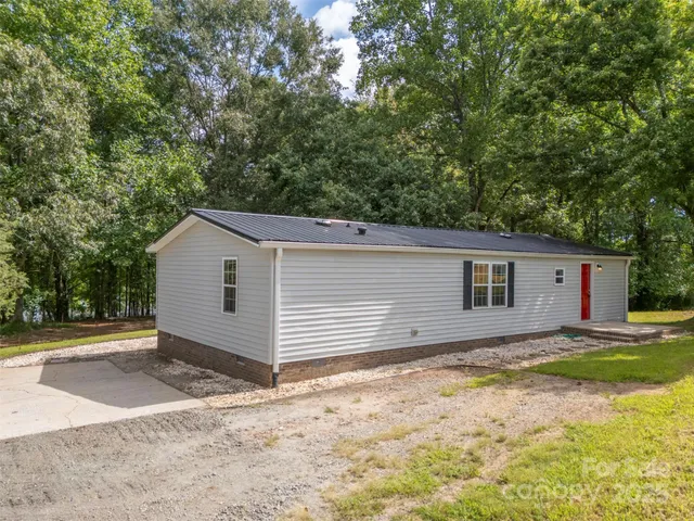 $189,900 | 118 Aiken Street, Forest City, NC 28043