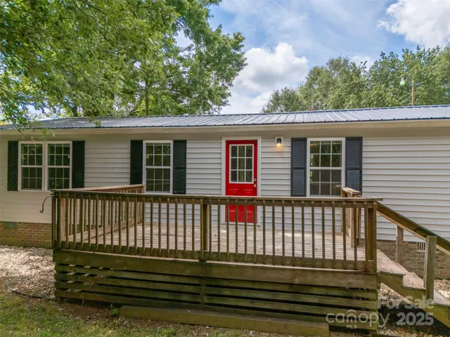 $189,900 | 118 Aiken Street, Forest City, NC 28043