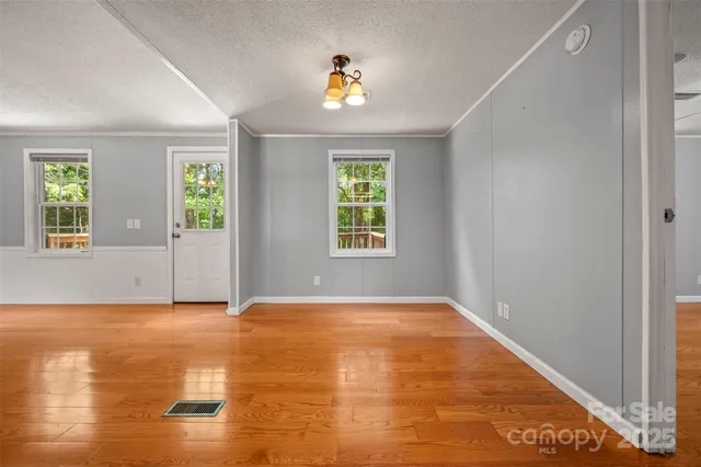 $189,900 | 118 Aiken Street, Forest City, NC 28043