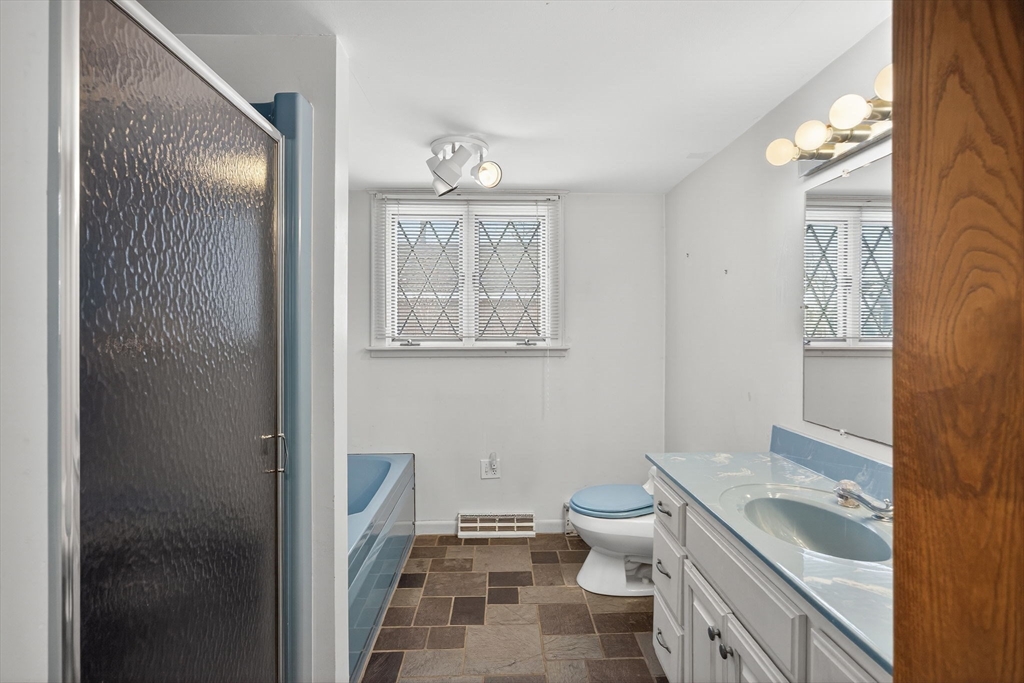 20 Salt Works Road Wareham, MA 02532 - Photo 17 of 42
