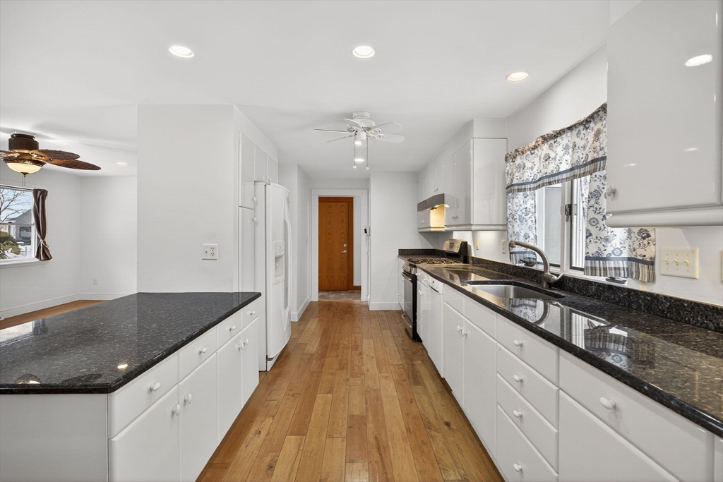 20 Salt Works Road Wareham, MA 02532 - Photo 10 of 42