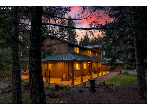 $1,399,000 | 36 Lonesome Pines Drive, Trout Lake, WA 98650