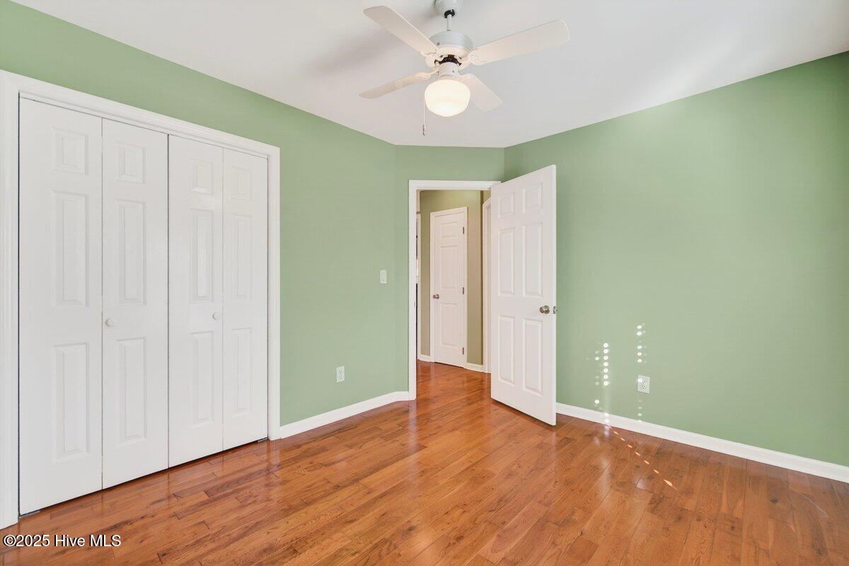 7609 Hawk Road Wilmington, NC 28411 - Photo 26 of 45 Bedroom 3 large closet