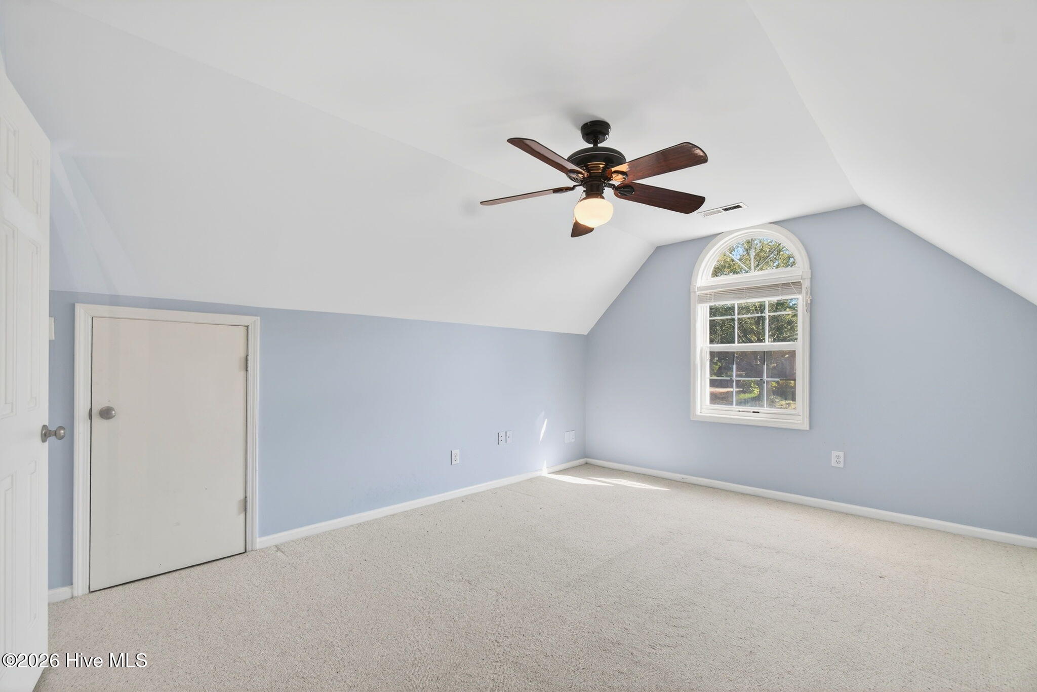 7609 Hawk Road Wilmington, NC 28411 - Photo 27 of 45 Bedroom 4 attached 1/2 bath