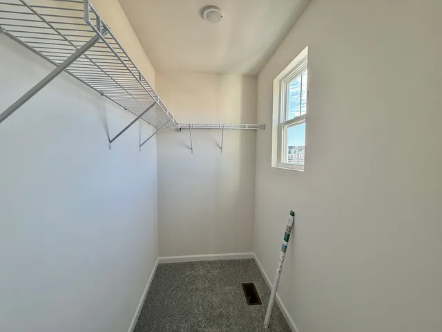 $2,995 | 704 Switchgrass Way, Bolingbrook, IL 60490