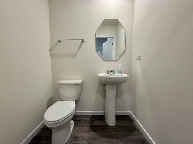 $2,995 | 704 Switchgrass Way, Bolingbrook, IL 60490