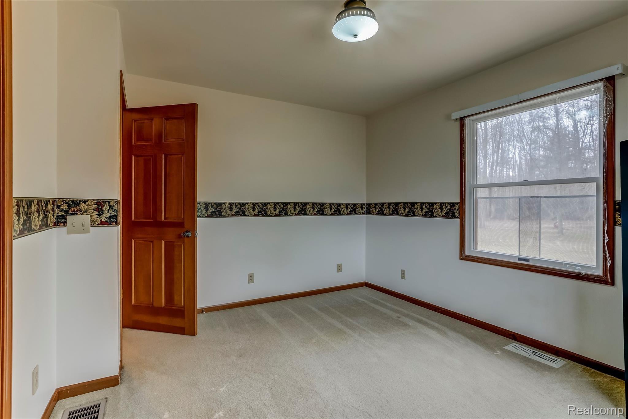 43160 Willis Road Belleville, MI 48111 - Photo 17 of 24 43160 Willis Road, Belleville, MI-19-FULL.jpg