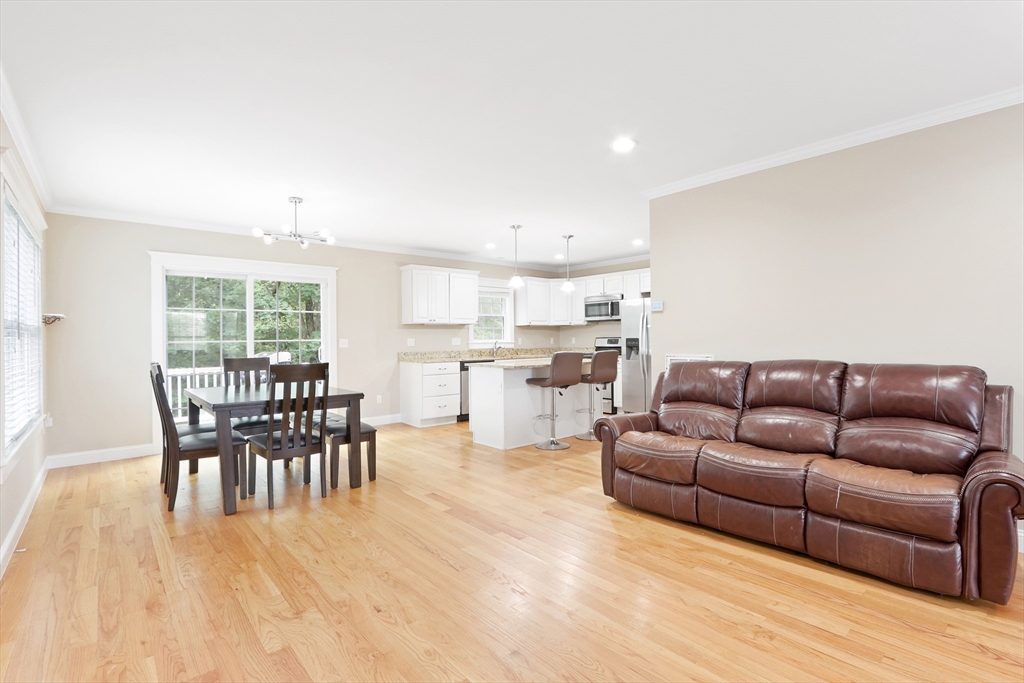 103 Turtle Brook Road, Unit 103 Canton, MA 02021 - Photo 5 of 20 Gallery Image 5