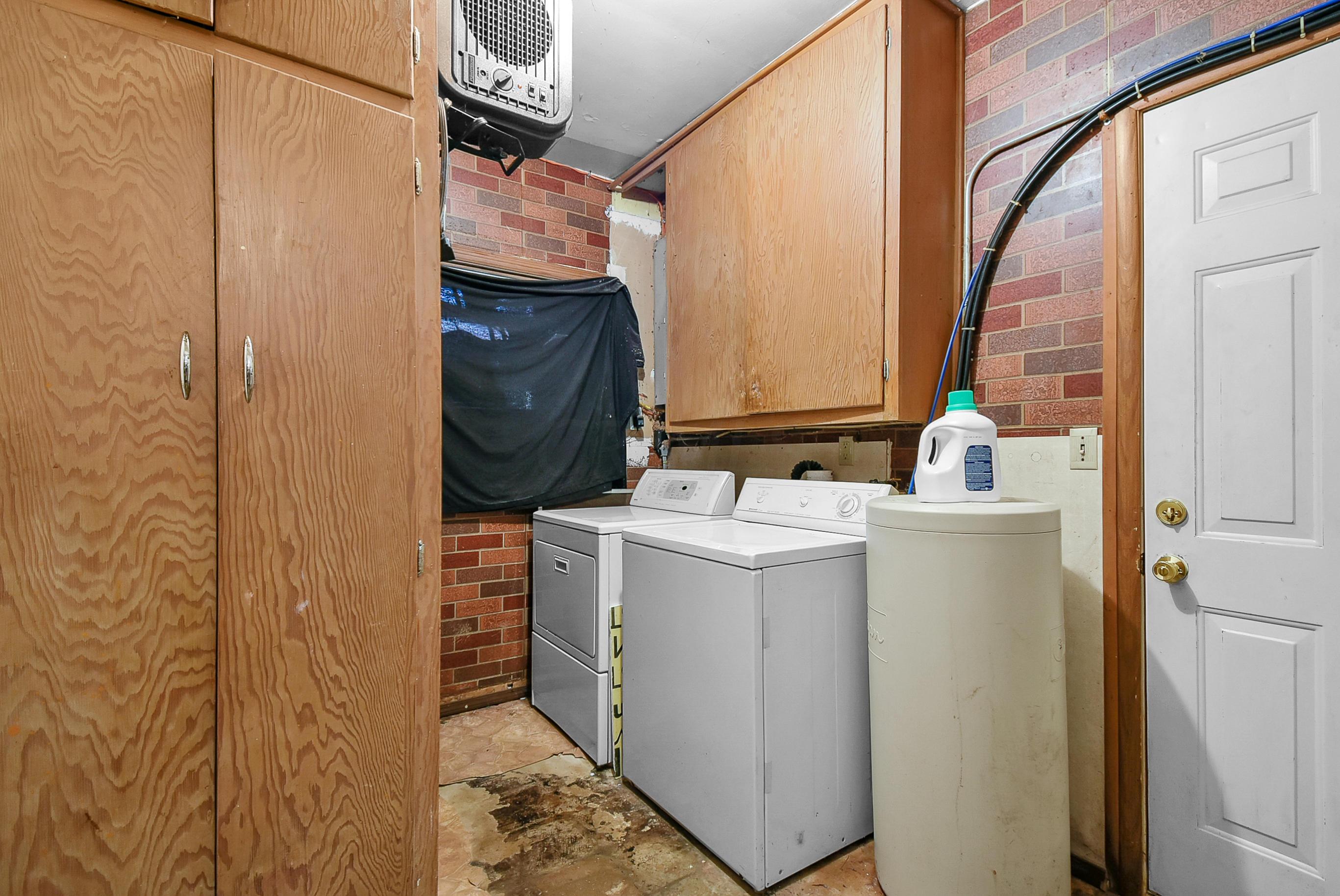 2598 Agler Road Columbus, OH 43224 - Photo 6 of 19 Gallery Image 6
