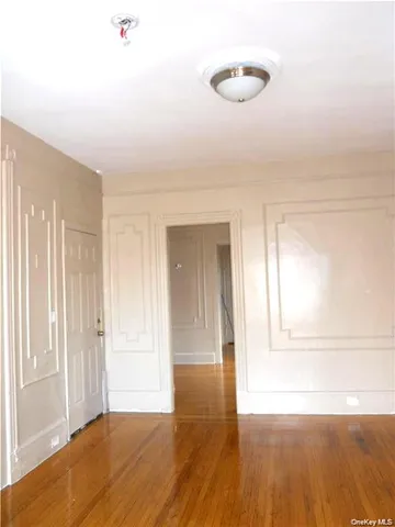 a view of a bathtub in a room