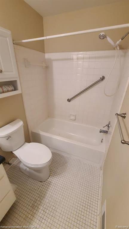 42542 Saratoga Road, Unit 26 Canton, MI 48187 - Photo 14 of 15