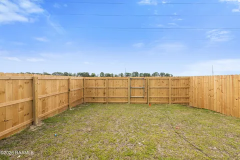 $241,999 | 105 Maplebrook Way, Youngsville, LA 70592