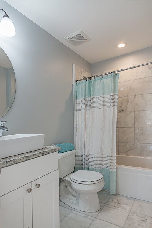 17-19 Osborne Road, Unit 19 Arlington, MA 02474 - Photo 12 of 21 Gallery Image 12