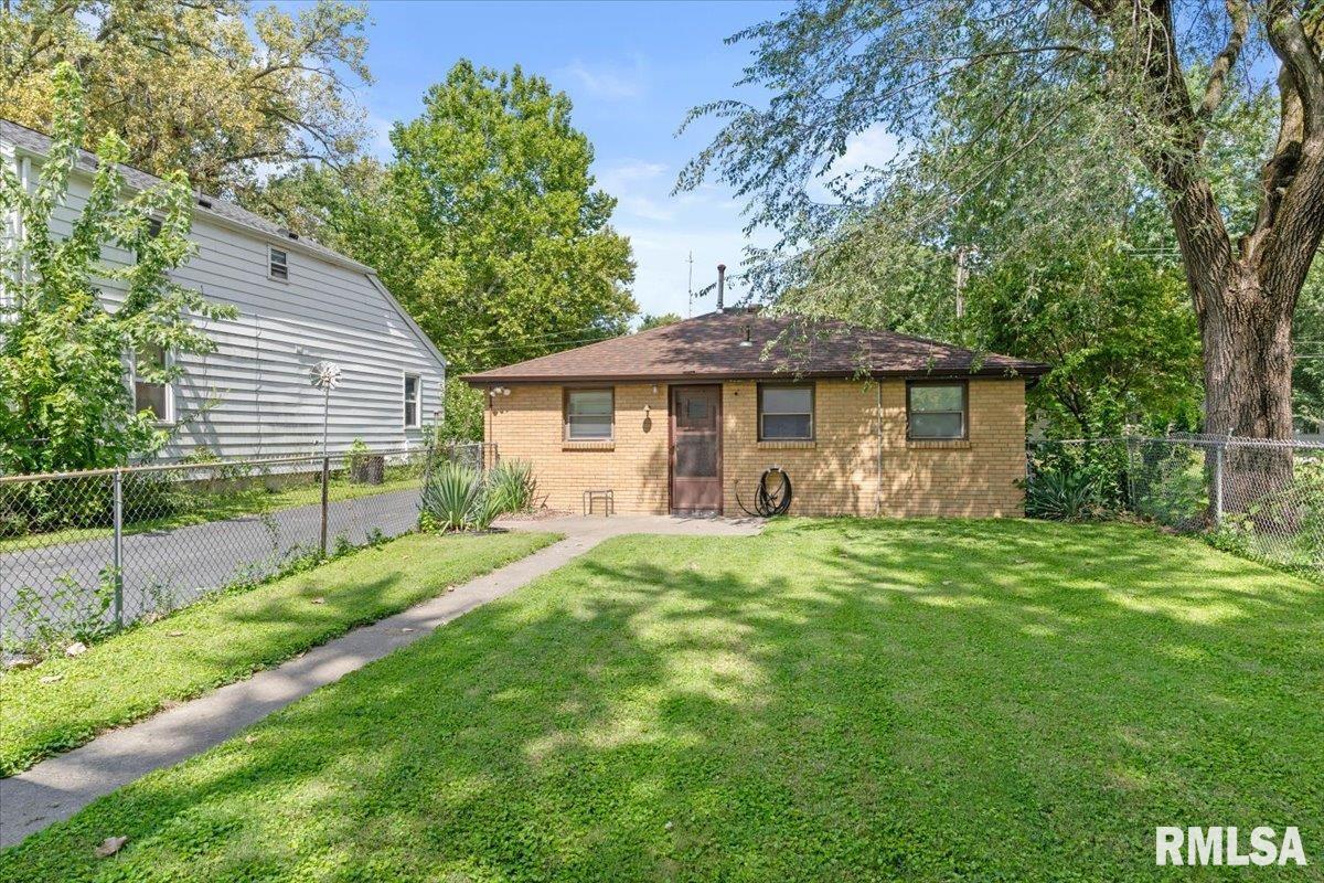 1608 East Knox Avenue Springfield, IL 62703 - Photo 22 of 23 Gallery Image 22