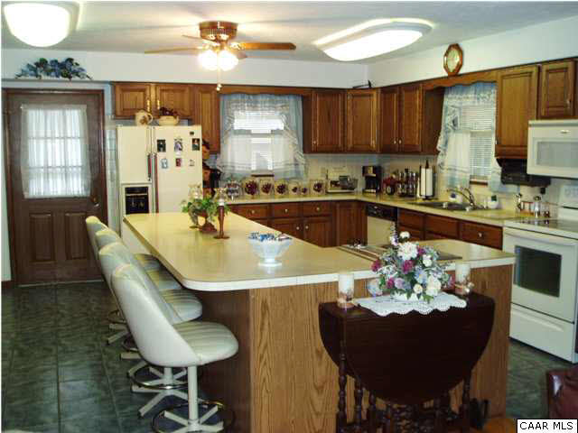 1141 John Tucker Road Aroda, VA 22709 - Photo 17 of 34 Kitchen
