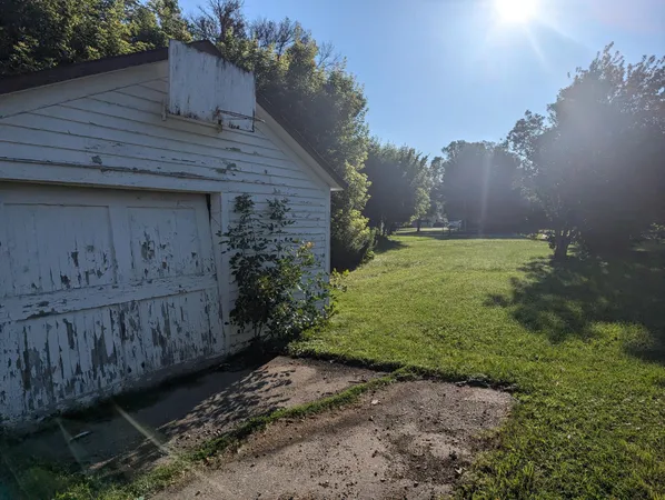 $54,000 | 412 Langer Avenue South, Casselton, ND 58012