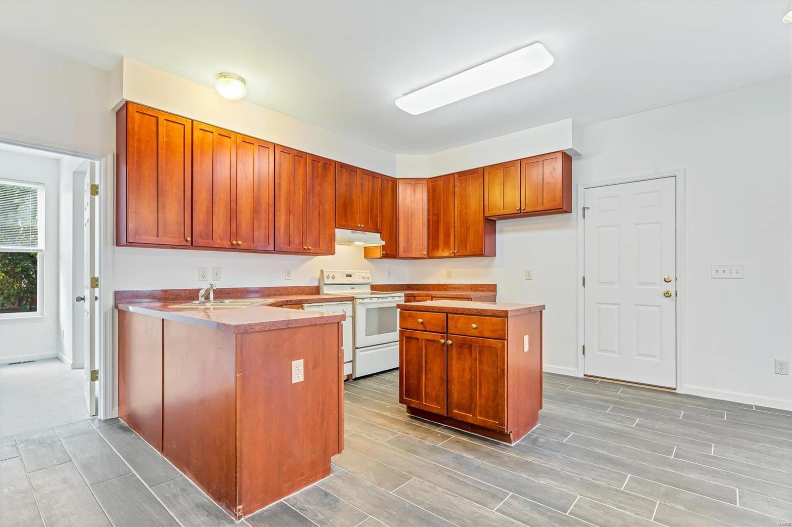 2715 Rutger Street St. Louis, MO 63104 - Photo 12 of 27 Gallery Image 12