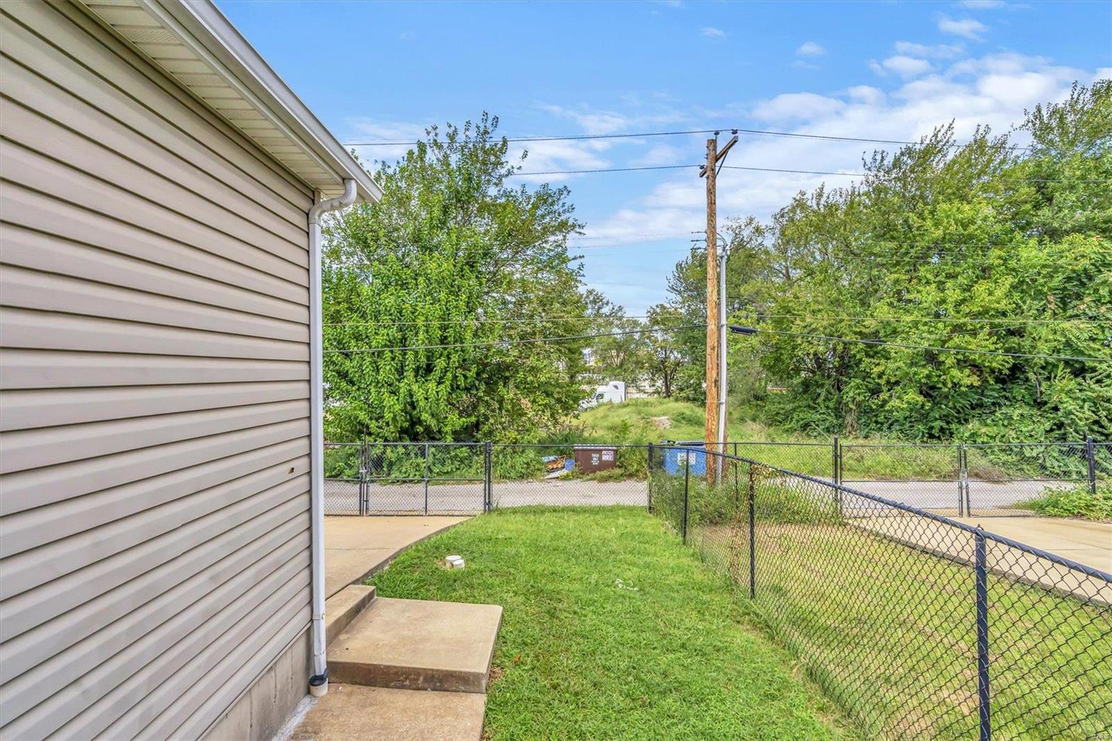 2715 Rutger Street St. Louis, MO 63104 - Photo 5 of 27 Gallery Image 5