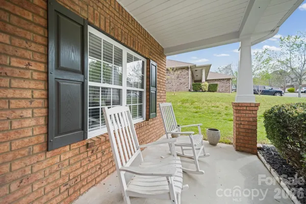 $469,000 | 7219 Ogden Place, Denver, NC 28037