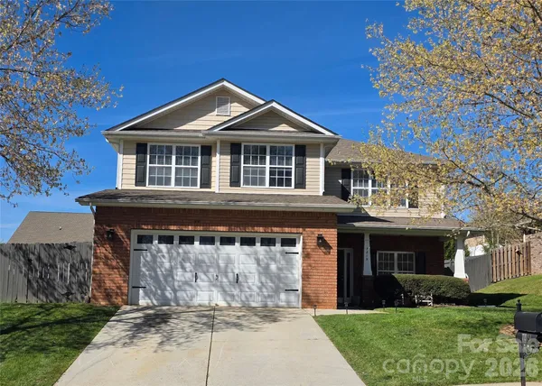 $469,000 | 7219 Ogden Place, Denver, NC 28037