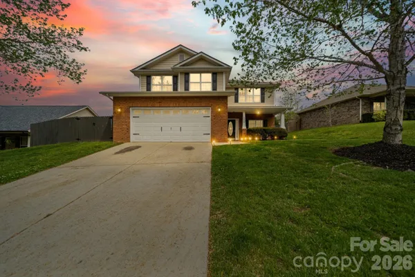 $469,000 | 7219 Ogden Place, Denver, NC 28037