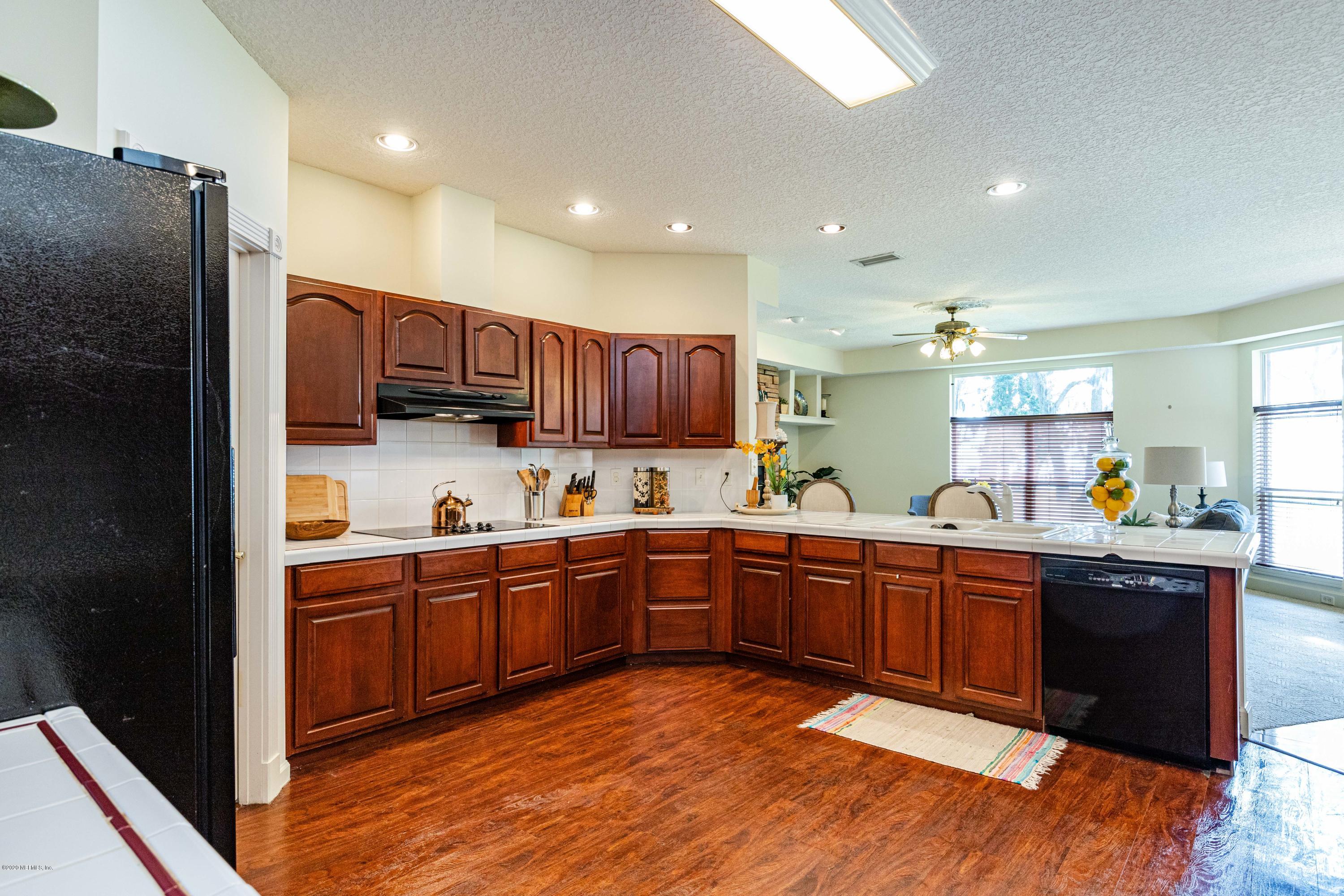 4753 Raggedy Point Road Fleming Island, FL 32003 - Photo 18 of 68 Kitchen