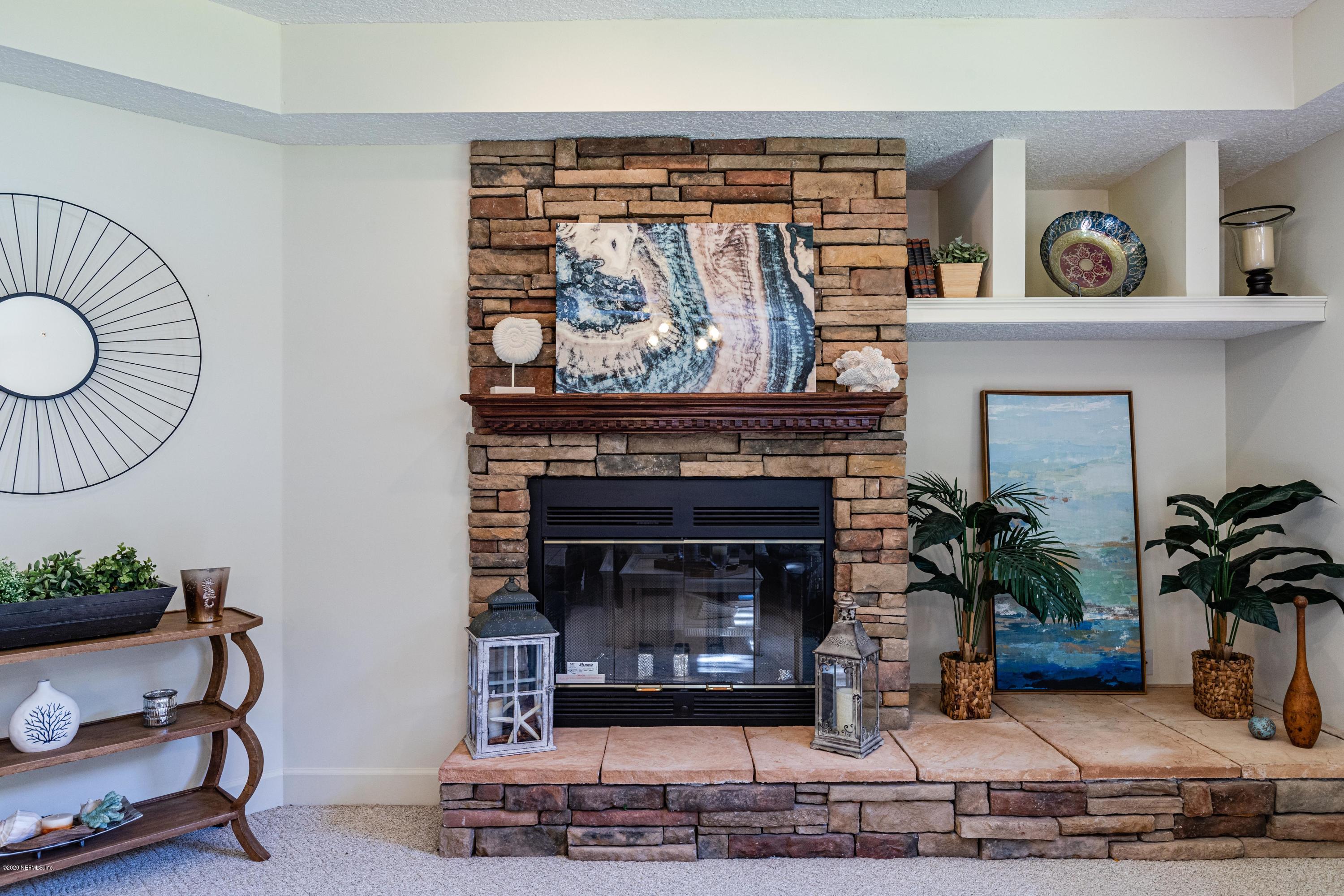 4753 Raggedy Point Road Fleming Island, FL 32003 - Photo 30 of 68 Family Room View 5