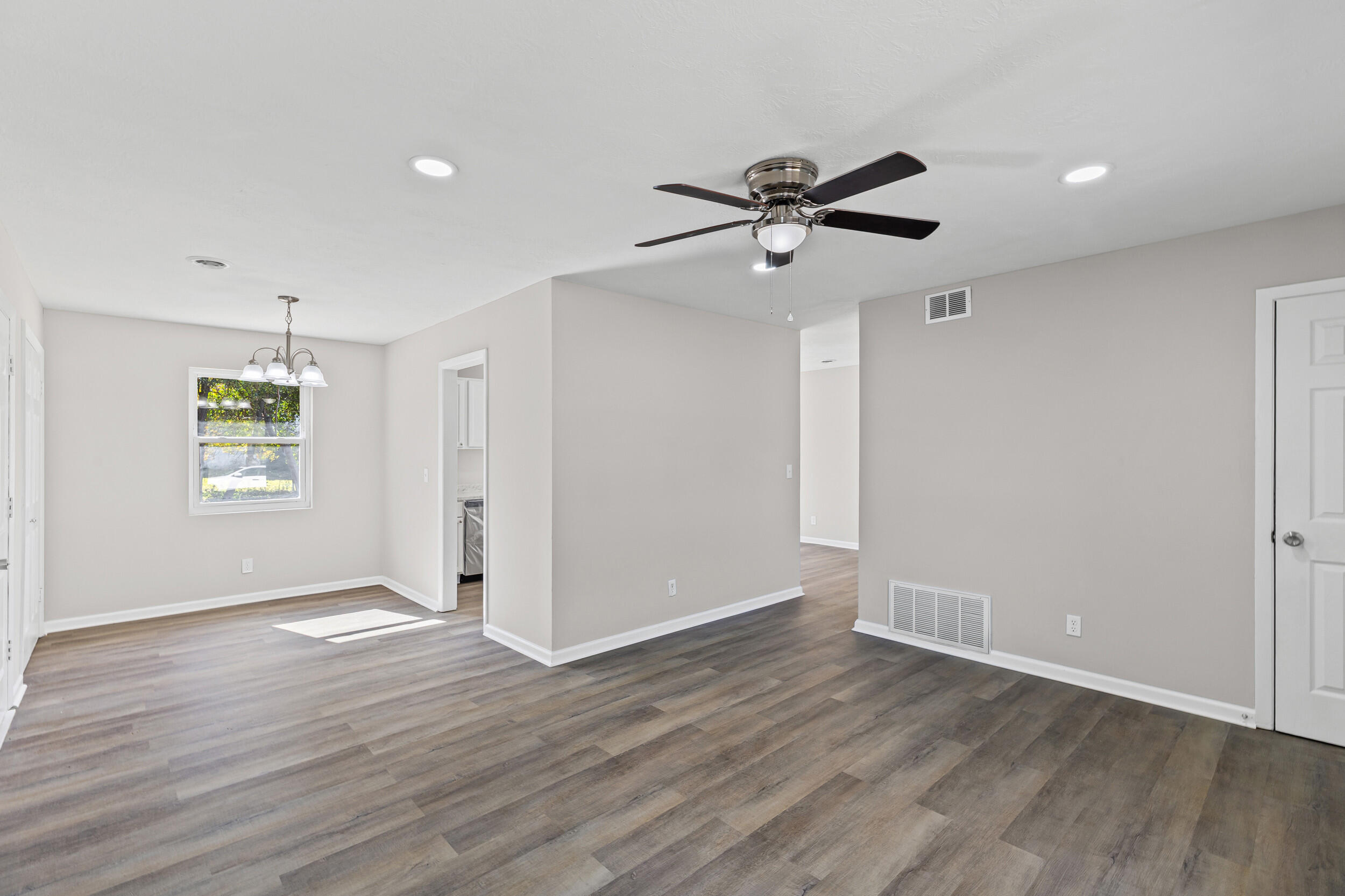 3119 Tate Road Augusta, GA 30906 - Photo 9 of 26 2025-11-04_3119_tate_rd-srm-08