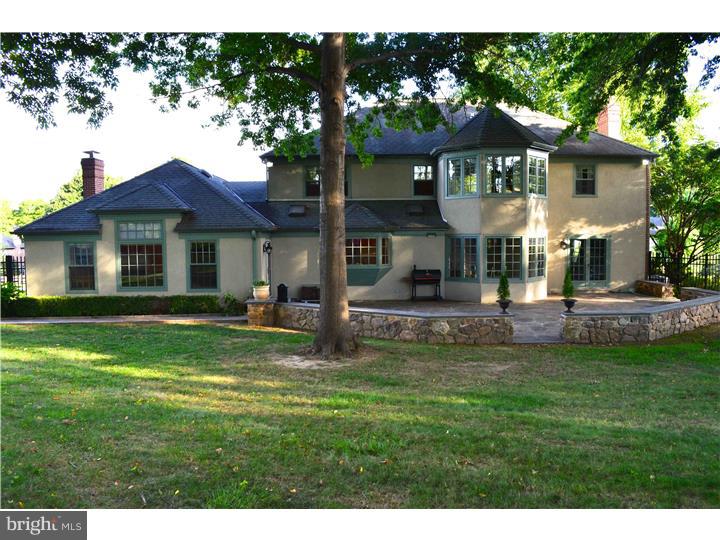 701 Thomas Jefferson Road Wayne, PA 19087 - Photo 2 of 24 Exterior Back