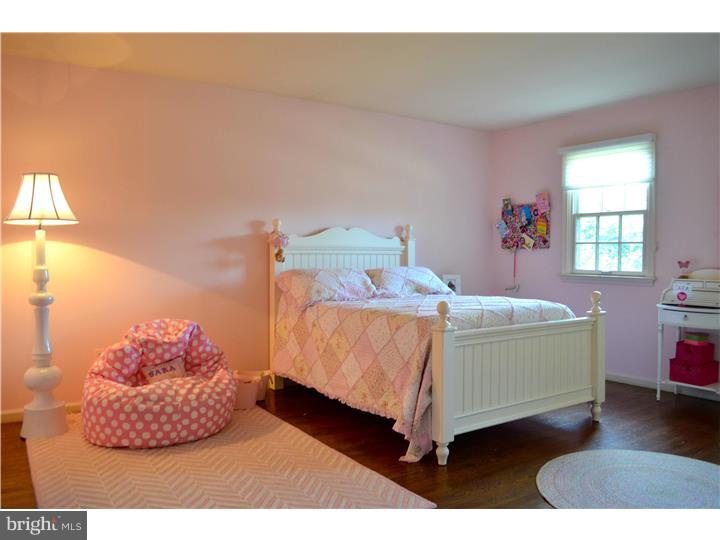 701 Thomas Jefferson Road Wayne, PA 19087 - Photo 18 of 24 Bedroom 2