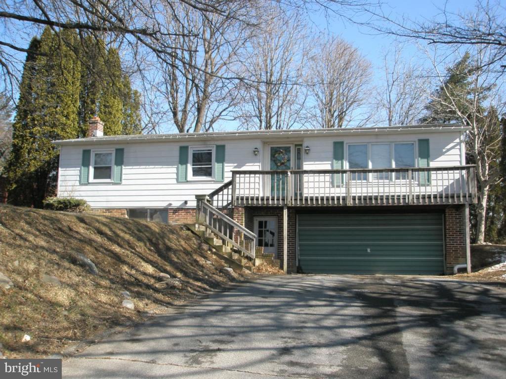 1135 Lebanon Road Manheim, PA 17545 - Photo 1 of 5