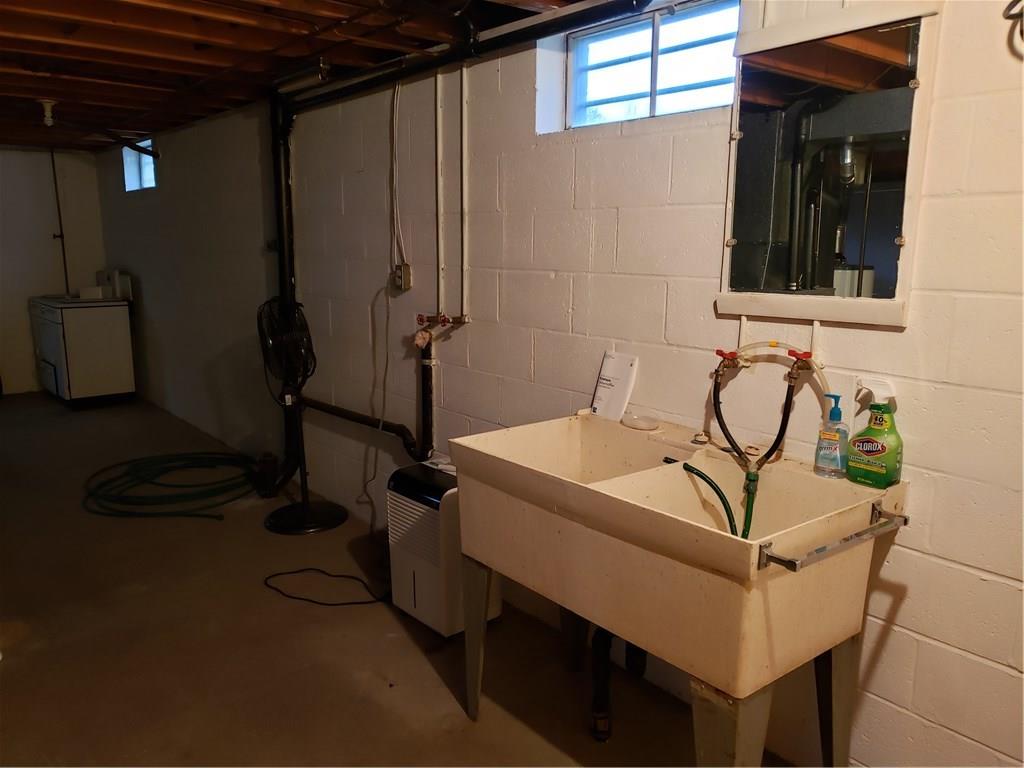 159 Oak Street Indiana, PA 15701 - Photo 18 of 19 Gallery Image 18