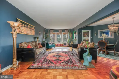 $399,000 | 2500 Q Street Northwest, Unit 327, Washington, DC 20007