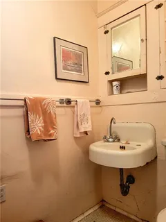 $250,000 | 2018 Fern Street, New Orleans, LA 70118