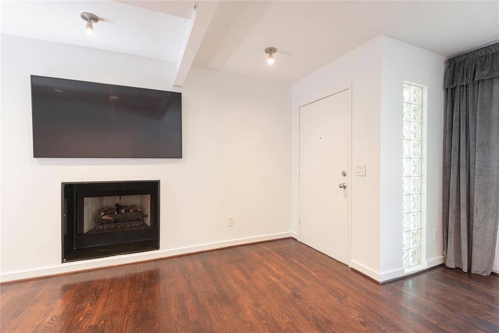 4122 Travis Street, Unit 10 Dallas, TX 75204 - Photo 6 of 40
