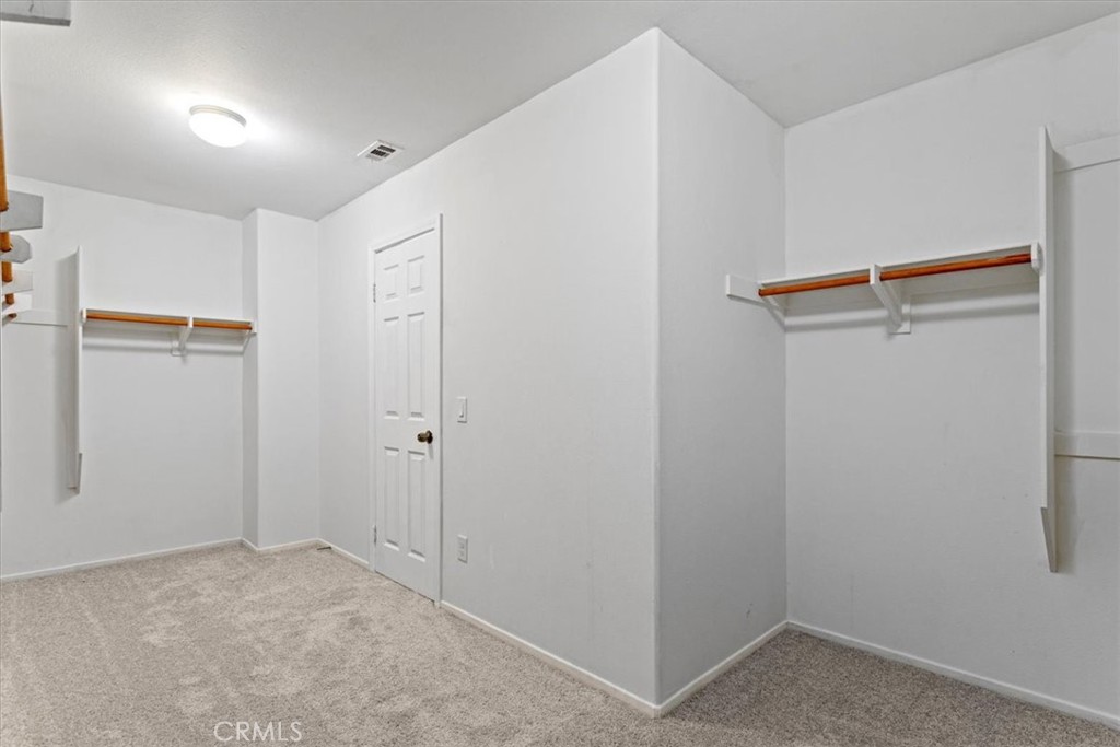 1128 East E Avenue Lancaster, CA 93535 - Photo 23 of 37 a view of small space