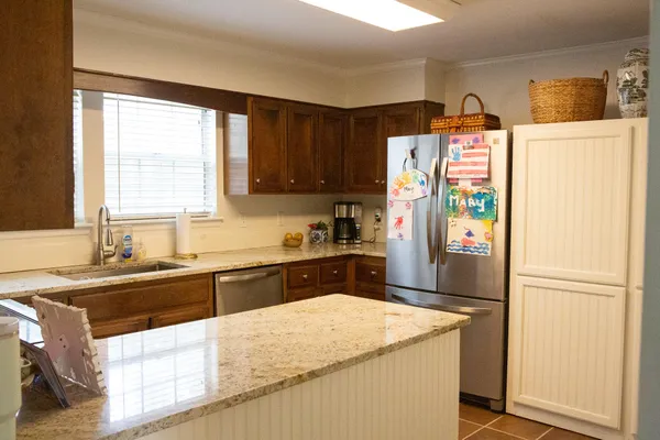 $303,000 | 218 East Sheppard Street, Stapleton, GA 30823