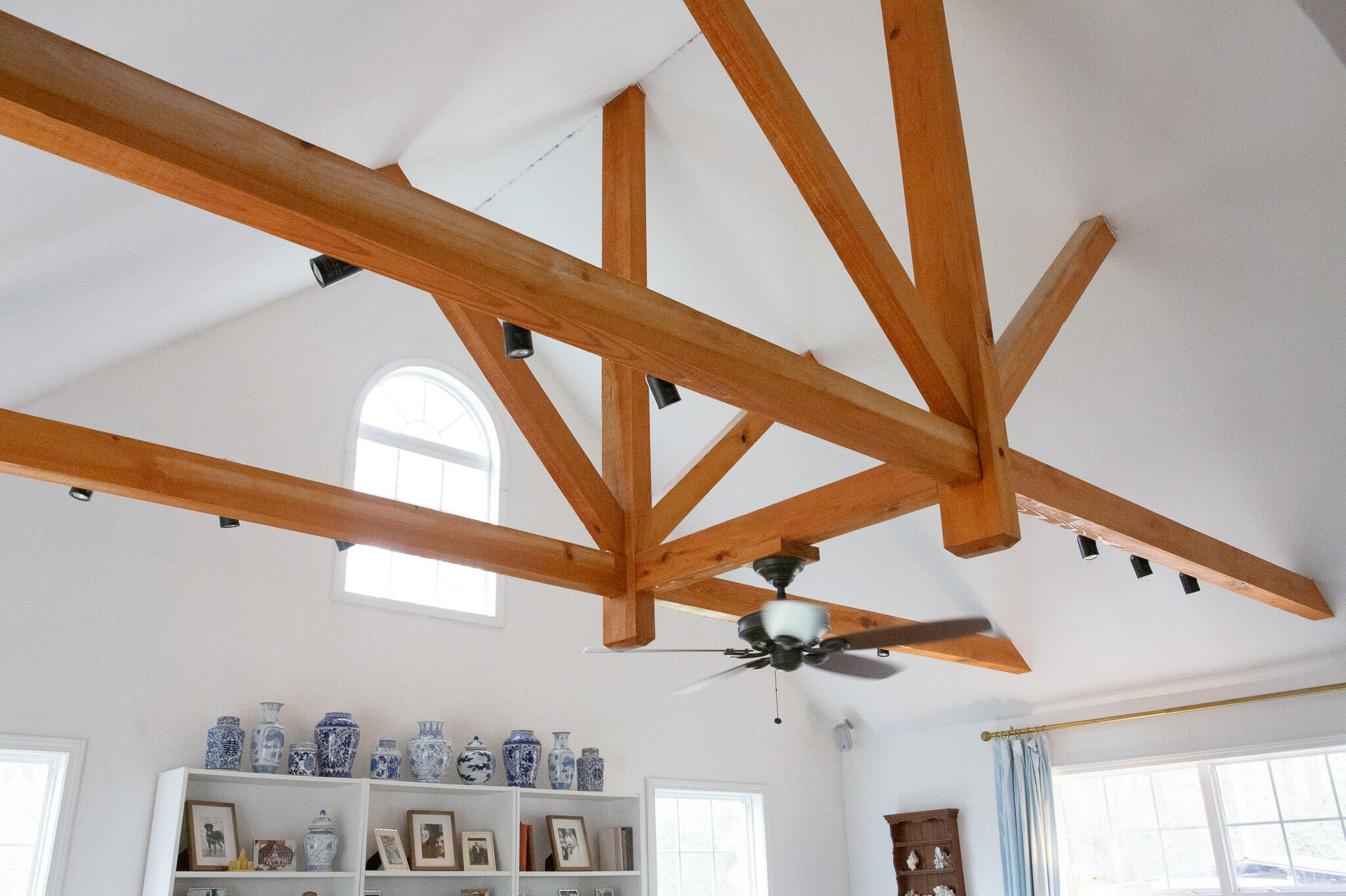 218 East Sheppard Street Stapleton, GA 30823 - Photo 9 of 29 Vaulted/Beamed Ceiling