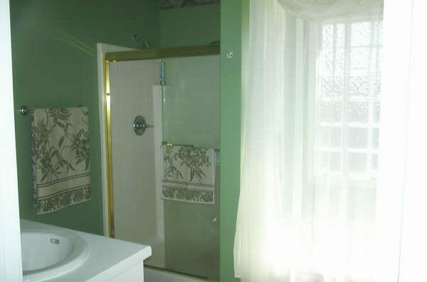 112 Indian Trail Road Seneca, SC 29672 - Photo 4 of 8 Gallery Image 4