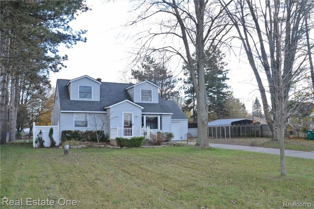 5520 Pine Knob Road Clarkston, MI 48346 - Photo 23 of 24 Front view - from the north west property line