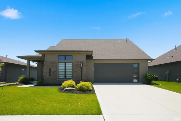 $405,000 | 12179 Bellino Crossing, Fort Wayne, IN 46818