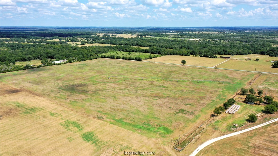 12068 Dunns Fort Road Hearne, TX 77859 - Photo 6 of 50 Gallery Image 6