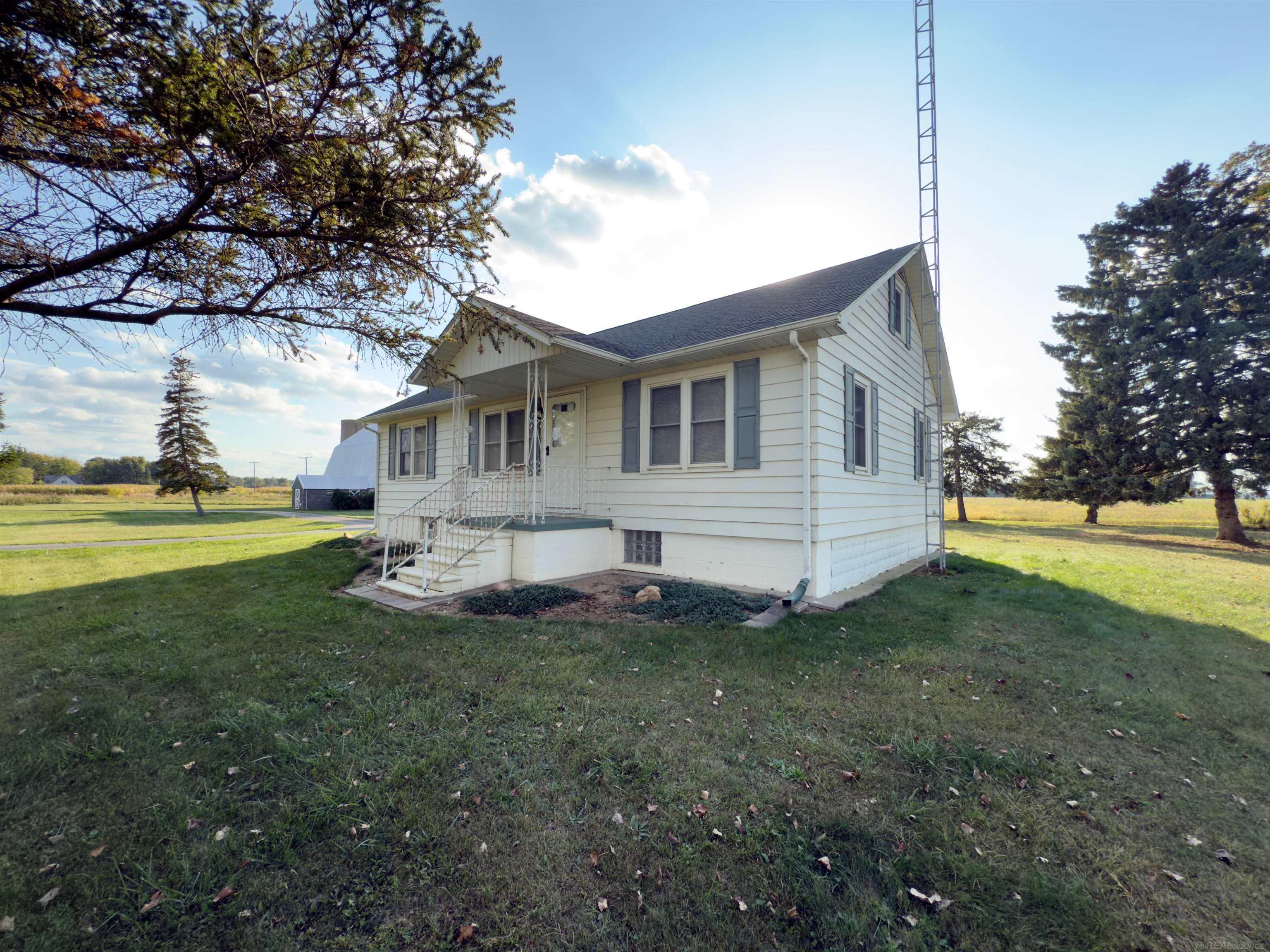 627 North Sandusky Road Sandusky, MI 48471 - Photo 15 of 21