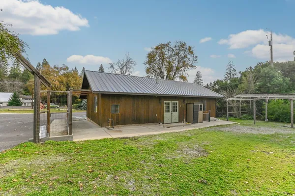 $1,399,000 | 433 E Highway, Murphys, CA 95247